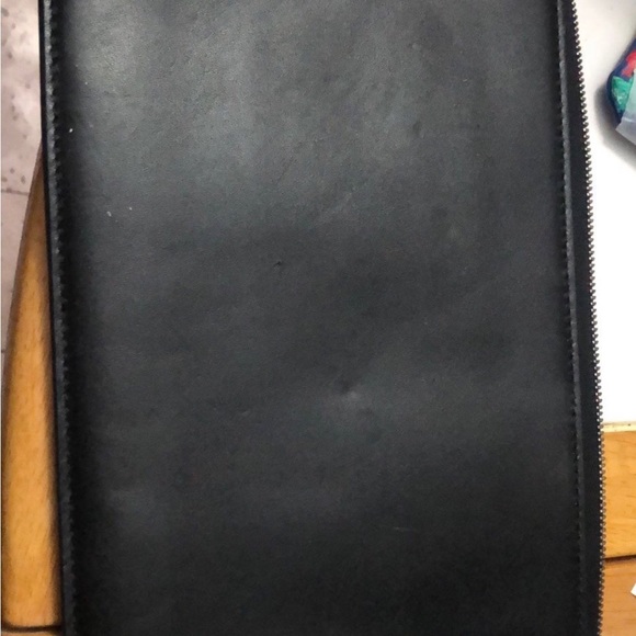 MICHAEL KORS Marquertry Daniela Wristlet, NWT - Picture 6 of 9